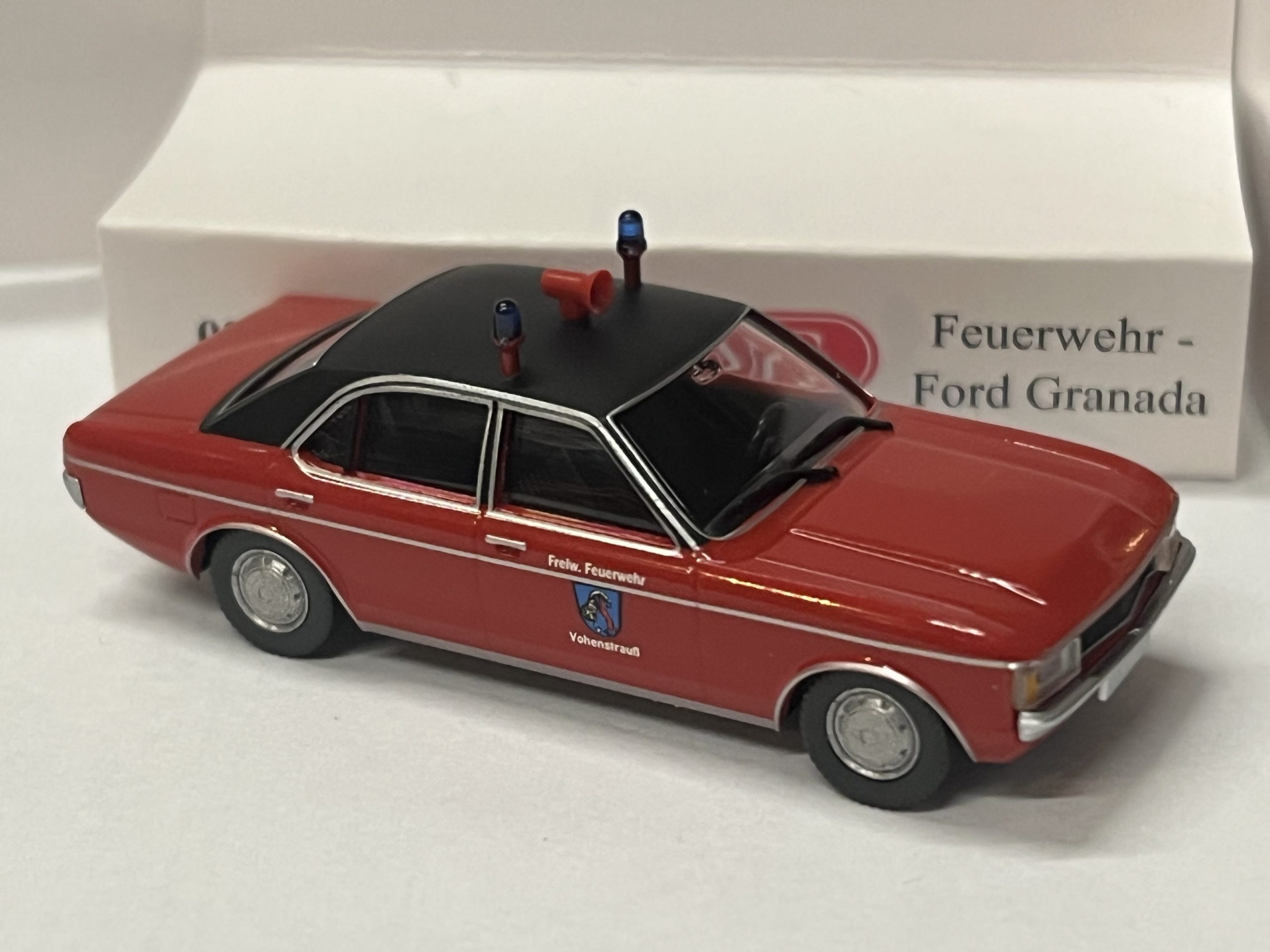 Ford Granada pompiers Wiking 1/87°