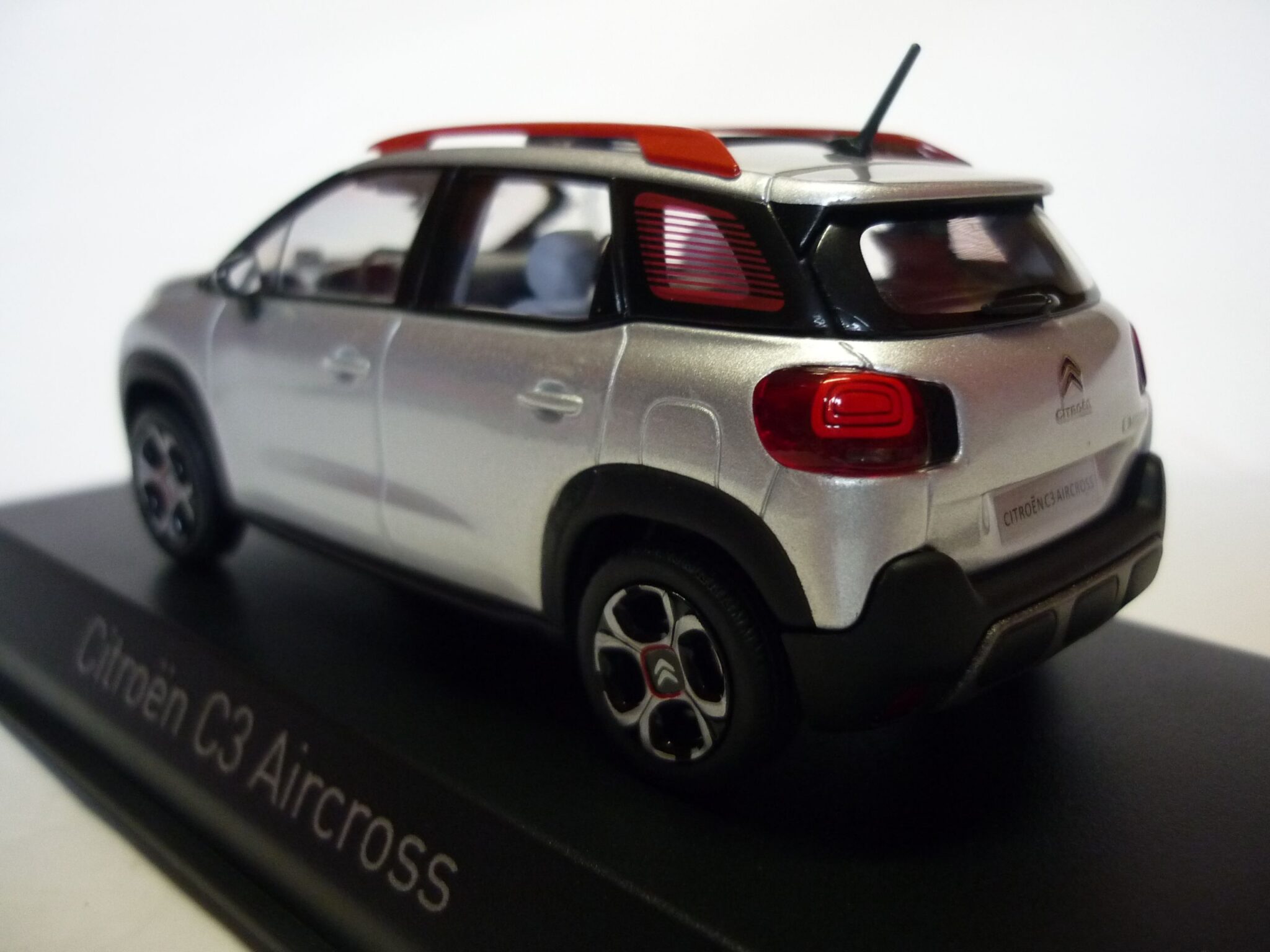 c3 aircross miniature