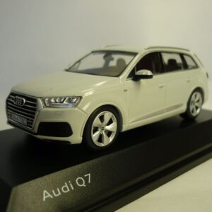Audi Q7 2015 Paragon  1/43°