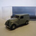 Renault 300kgs Juvaquatre 1951 Norev 1/87°