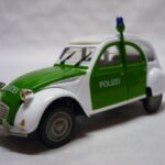 Citroen 2cv "Polizei" 1/43° Norev