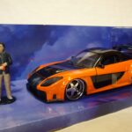 Mazda RX7 1997 Fast and Furious avec figurine Han's Jadatoys 1/24°