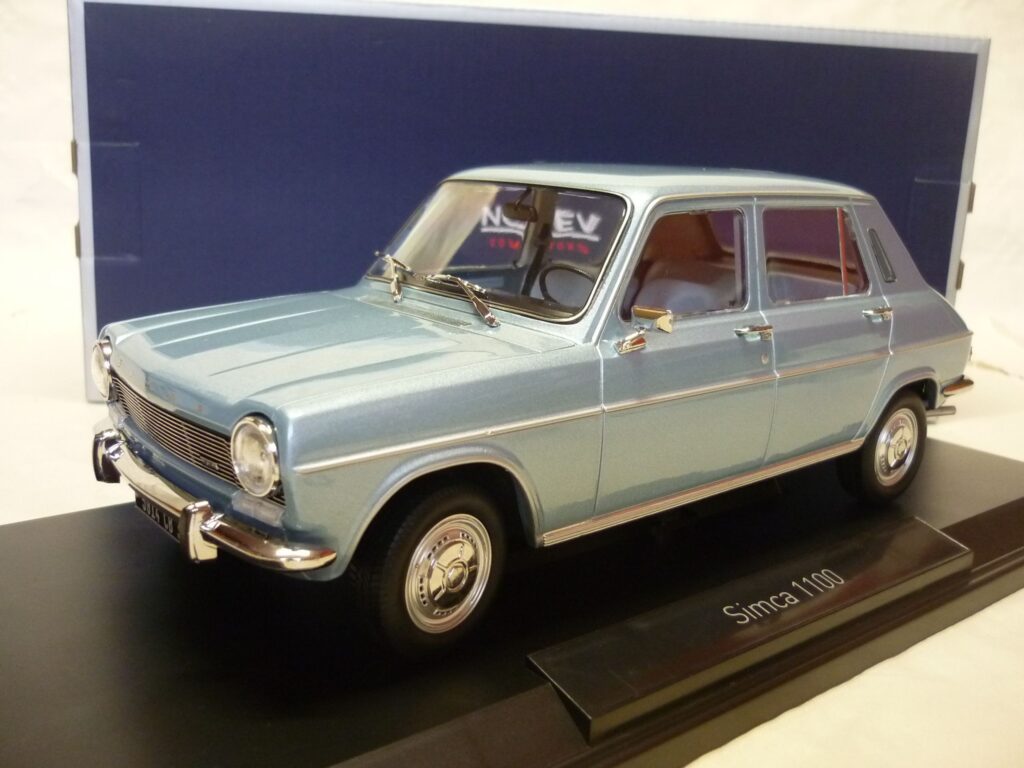 Modèle Norev 185754 Modèle Réduit Norev 1:18 Simca 1100 GLS 1968 - Couleur Vert Borodine - Miniature Détaillée Véhicules Miniatures Simca, 1:18