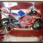 Moto Ducati N°5 Johann Zarco 1/18° Maisto