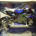 Moto Yamaha Factory Quartararo 2022 1/18° Maisto
