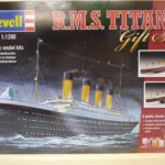 Maquette coffret bateau R.M.S Titanic 1/700 et 1/1200 Revell