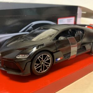 Bugatti Divo 2018 Maisto 1/24