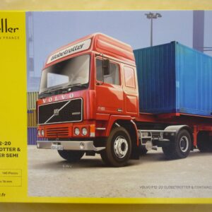 Maquette camion Volvo F12 avec remorque Heller 1/32