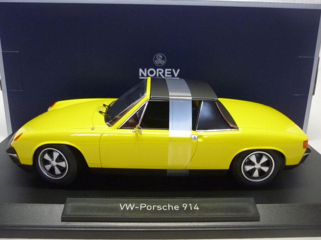 VW Porsche 914 2.0 de 1973 Vert Ravenna au 1/18 de VW Porsche 914 2.0 de 1973 Vert Ravenna au 1/18 de