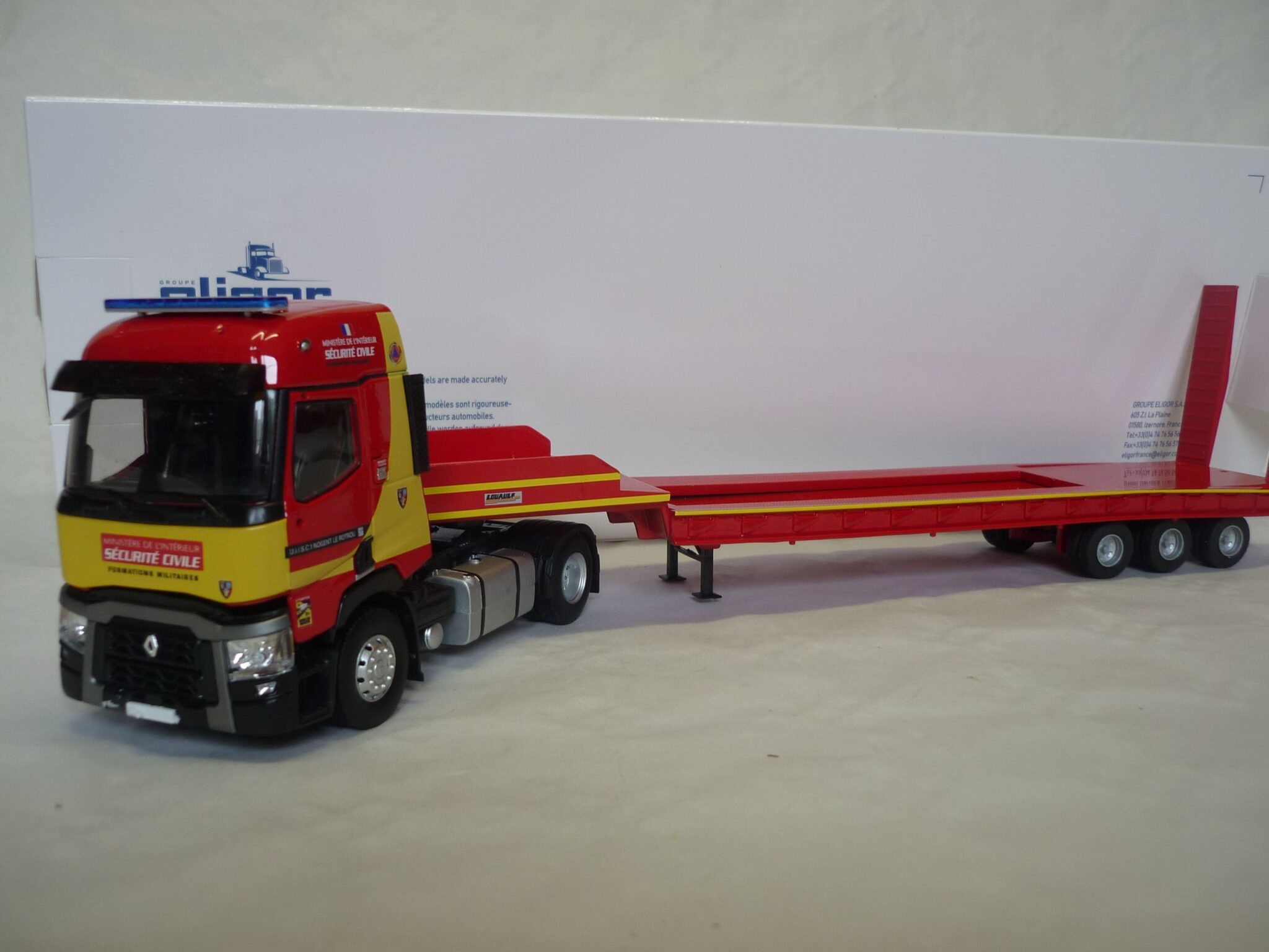 Camion Semi-remorque Renault T 460 Sécurité Civile Eligor 1/43 - Modèle Neuf Rouge