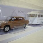 Peugeot 404 1965 avec caravane Henon Norev 1/18°