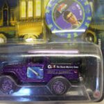 Land Cruiser BJ Cluedo 1/64° Johnny Lightning