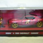 Chevrolet Camaro 1969 + Figurine Robin -  Jadatoys 1/32°