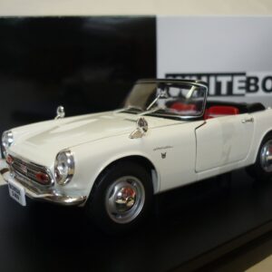 Honda S800 cabriolet 1/24° Whitebox