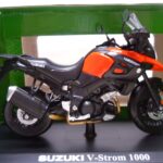 Moto Suzuki V-Strom 1/12° Maisto