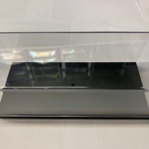 Boite Vitrine en Plexi - L15.6xl7.4xHt5,5cms - 1/43°