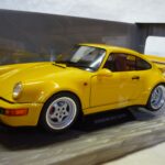 Porsche 911 (964) Carrera RS 3.8 1990 1/18° Solido