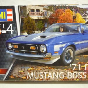 Maquette Ford Mustang boss 351 1971 Revell 1/25