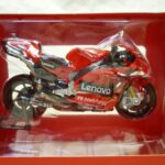 Moto Ducati Desmocedici Champion 2022 Bagnaia 1/18° Maisto