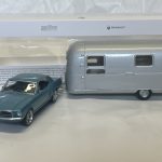 Ford Mustang 1968 avec caravane Airstream 1/43 Norev