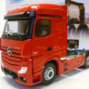 Camion Mercedes Actros Solido 1/24