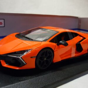 Lamborghini Revuelto 2023 1/18 Maisto