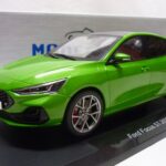 Ford Focus ST verte 1/18°