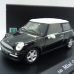 Mini Cooper 1/43 Oliex