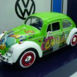 Volkswagen Cox Graffiti Chili 1/24° Motormax