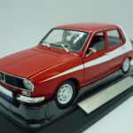 Renault 12 1975 avec bandes blanches Norev 1/18°