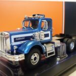 Camion Autocar A64 1965 1/43° Ixo