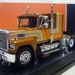 Camion Ford LTL 9000 1/43 Ixo