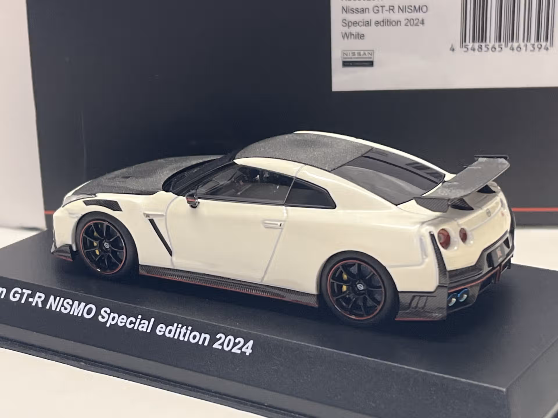 Nissan GT-R Nismo 2024 Kyosho 1/43° – Image 2