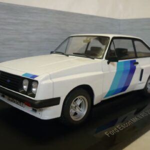 Ford Escort Mk II R 1977 blanche MCG 1/18°
