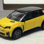Renault 5 E-tech 2024 1/64 Norev