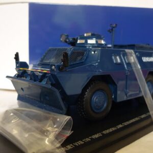 Berliet VXB 170 VBRG Sainte Soline avec lame et 1 figurine gendarme - Gendarmerie - Perfex 1/43
