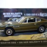 Aston Martin V12 Vanquish James Bond 007 Au service secret de sa majesté 1/43