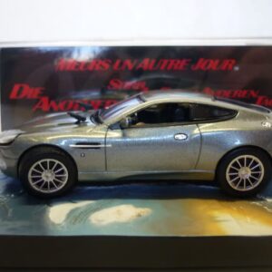 Aston Martin V12 Vanquish James Bond 007 Meurs un autre jour 1/43