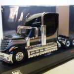 Camion International Lonestar 2020 1/64 Ixo