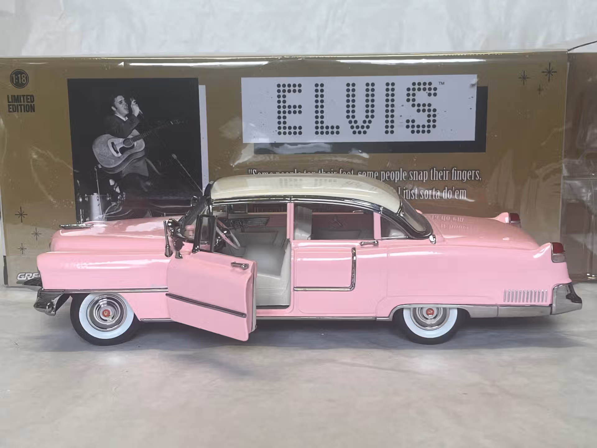 Cadillac Fleetwood 1955 - Elvis Presley - 1/18° Greenlight – Image 3