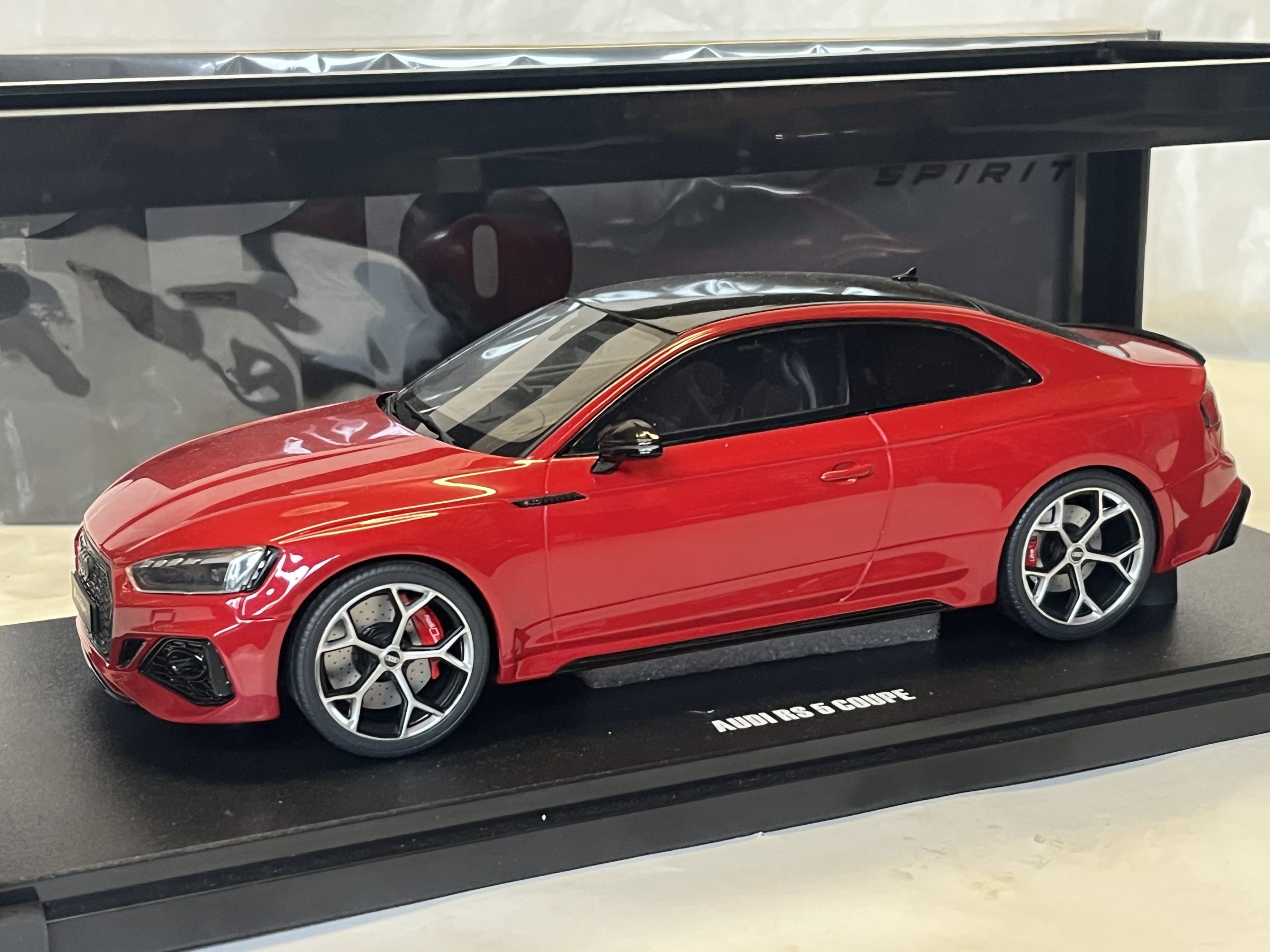 Audi RS5 compétition GtSpirit 1/18°