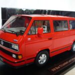 Volkswagen T3 Multivan "Edition Limitée" 1992 - 1/18° KKmodels