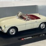 MGB cabriolet Corgi 1/18°