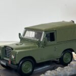 Land Rover James Bond The living day light 1/43