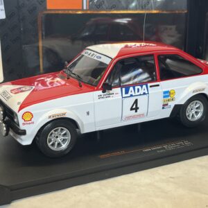 Ford Escort Mk II RS 1800 Vatanen 1000 lacs 1977 IXO 1/18°
