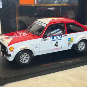 Ford Escort Mk II RS 1800 Vatanen 1000 lacs 1977 IXO 1/18°