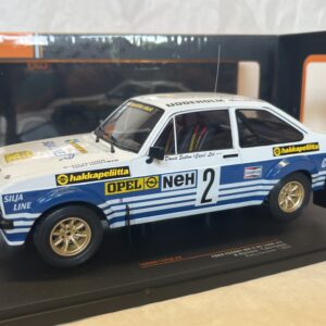 Ford Escort Mk II RS 1800 Vatanen Suede 1977 IXO 1/18°