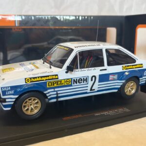 Ford Escort Mk II RS 1800 Vatanen Suede 1977 IXO 1/18°