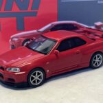 Nissan Skyline Gt-R R34 1999 rouge MiniGt 1/64°