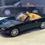 Mazda MX5 / Miata 1990 MiniGt 1/64°